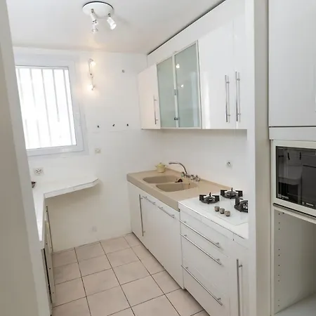 Domaine La Corniche Bed & Breakfast