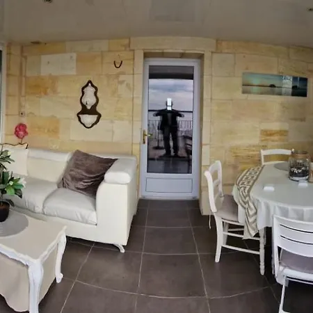 Bed & Breakfast Domaine La Corniche Bayon