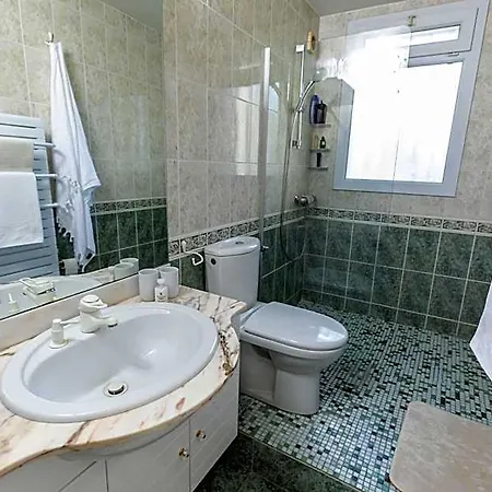 Domaine La Corniche Bed & Breakfast 4*