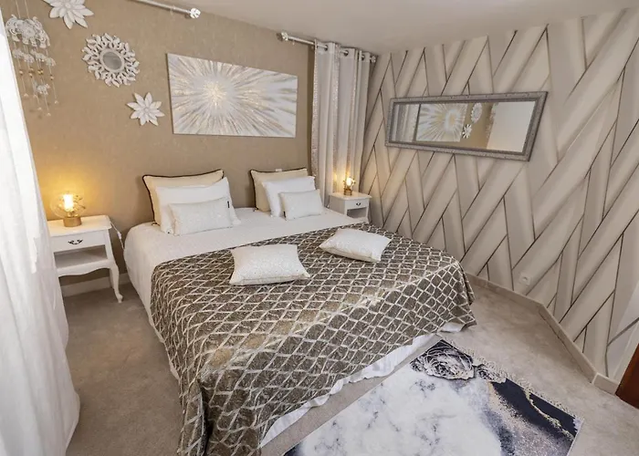 Domaine La Corniche 4* Bayon