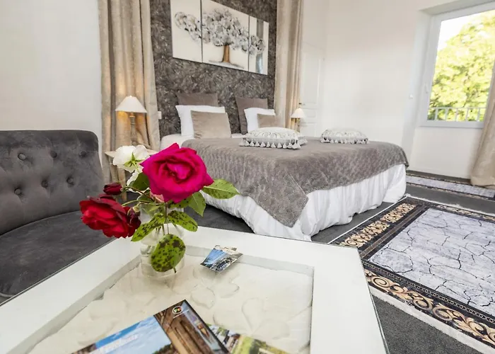 Bed & Breakfast Domaine La Corniche 4*