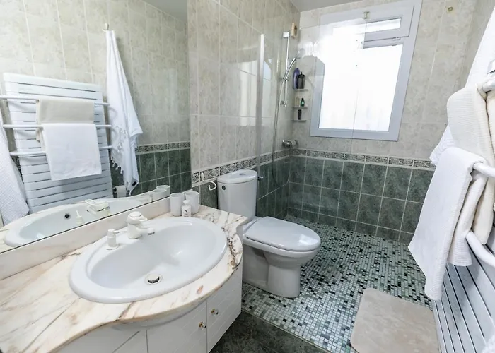 Domaine La Corniche Bed & Breakfast 4*