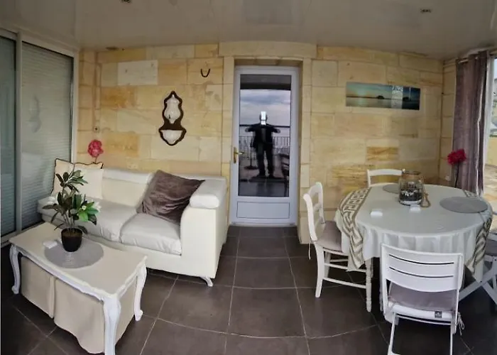 Bed & Breakfast Domaine La Corniche Bayon