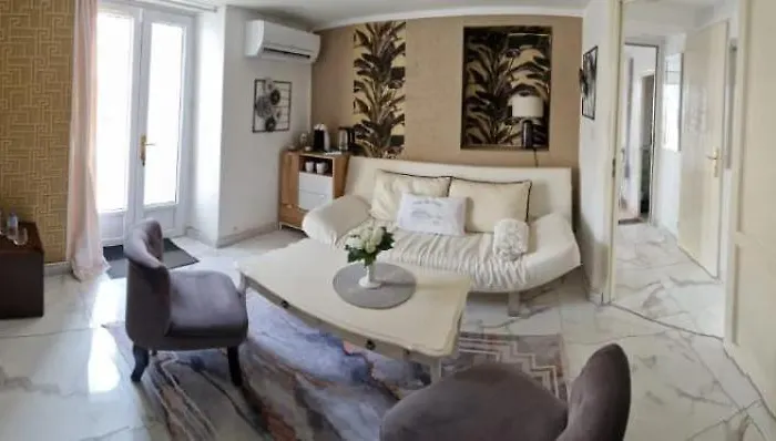 Bed & Breakfast Domaine La Corniche Bayon